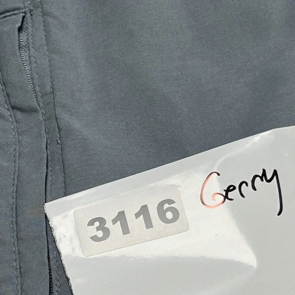 Gerry Shorts Mens 36 9 Gray Stretch Waistband Performance Outdoor Hiking EUC - Picture 14 of 14
